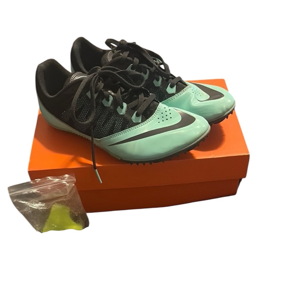 Nike Sprint Track Spikes in Black and Mint